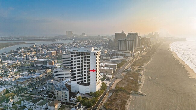 Building Photo - 3851 Boardwalk