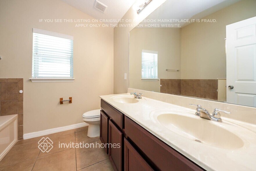 Building Photo - 4631 Cypress Landing Ln