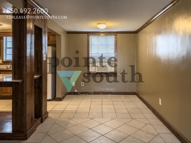 Building Photo - 2615 W Jackson St