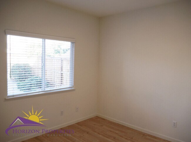 Building Photo - 170 Battlecreek Cir