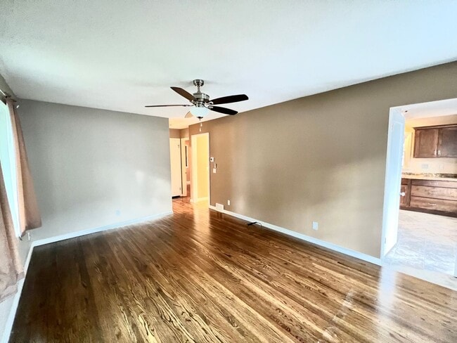 Building Photo - Single-Family Home Minutes from Saint Mary's!