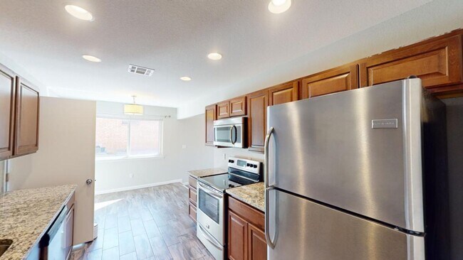 Building Photo - 3206 Thunder Rd