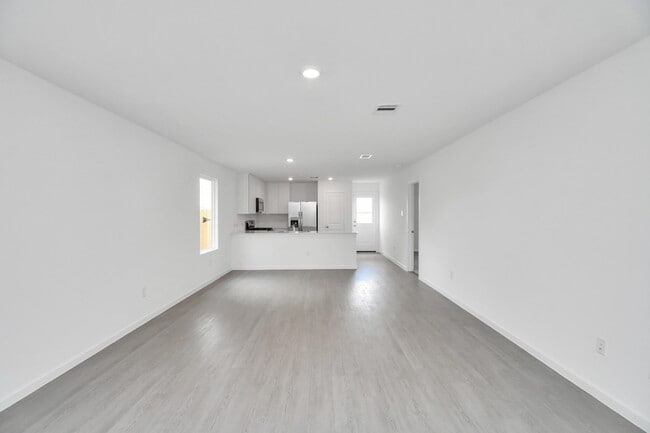 Building Photo - 21522 Cottonwood Mdws Trl