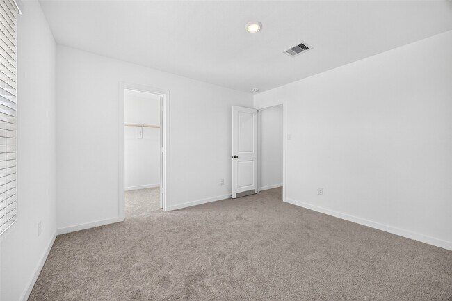 Building Photo - 26103 Sea Rosemary Ln