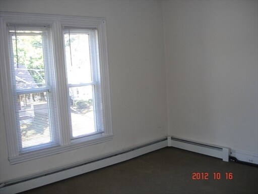 Building Photo - 13 Capron St