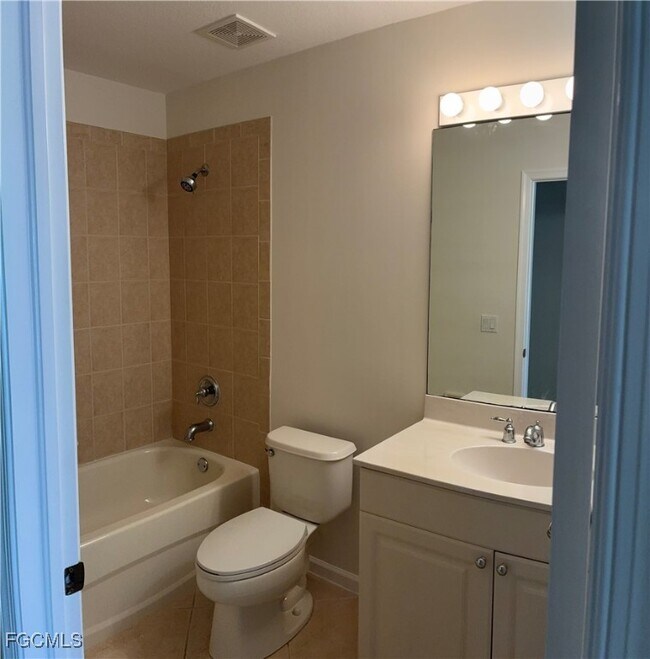 Building Photo - 16570 Crownsbury Way