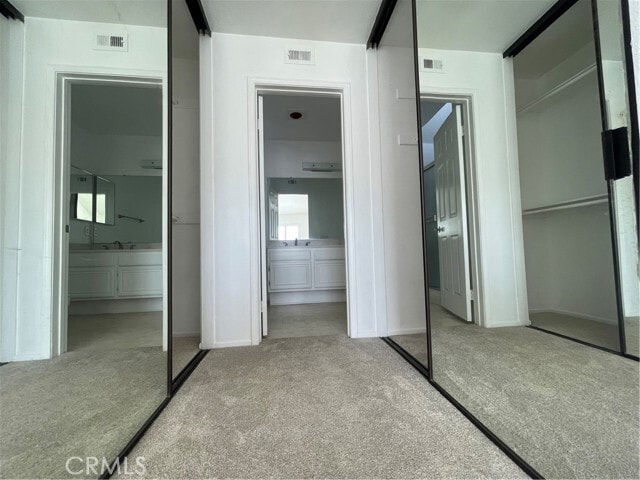 Building Photo - 16 Wellesley