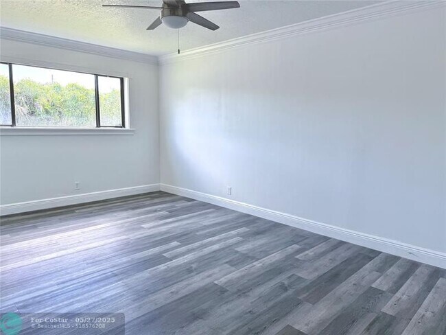 Building Photo - 567 Trace Cir
