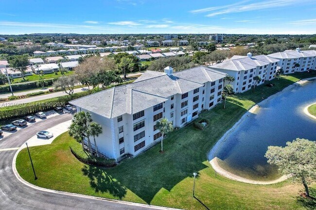 Building Photo - 6049 Balboa Cir