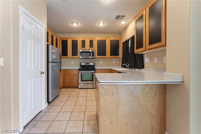 Building Photo - 6701 Jackson Jct St