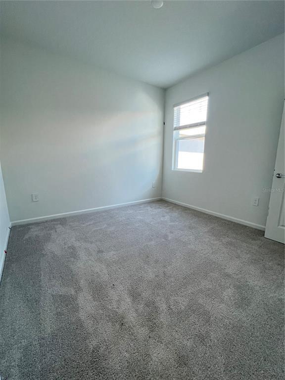 Building Photo - 716 Squire Ave