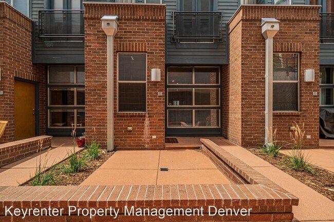 Building Photo - 2 br, 2.5 bath House - 1473 27th Street