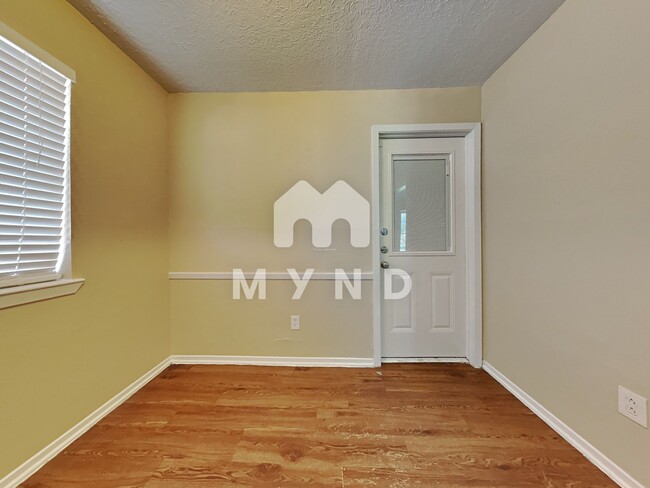 Building Photo - 5130 Prairie Ridge Rd
