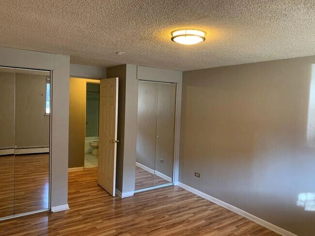 Building Photo - LOCATION LOCATION! Exceptional opportunity to rent a residence in a prime location in Governors P...