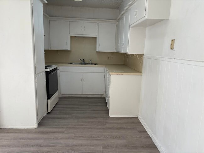 Building Photo - 4203 50th St