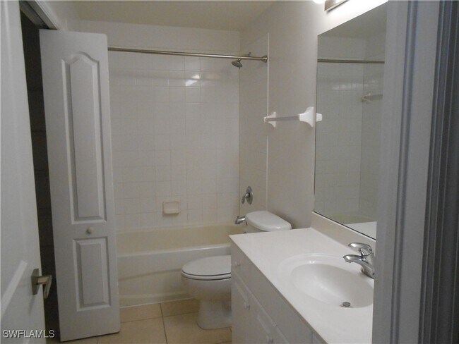 Building Photo - 9409 Ivy Brook Run