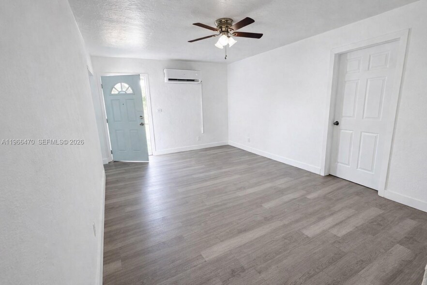 Building Photo - 3450 SW 7th St