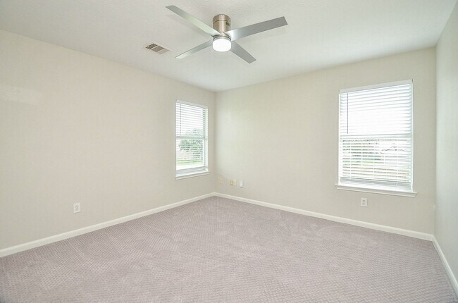 Building Photo - 16406 Star Canyon Ct