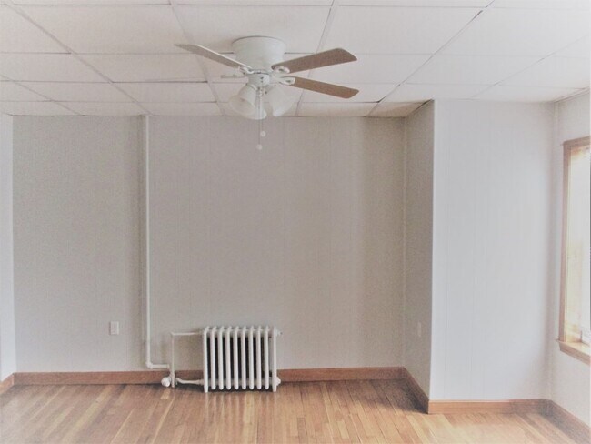 Building Photo - 55 Sydney St