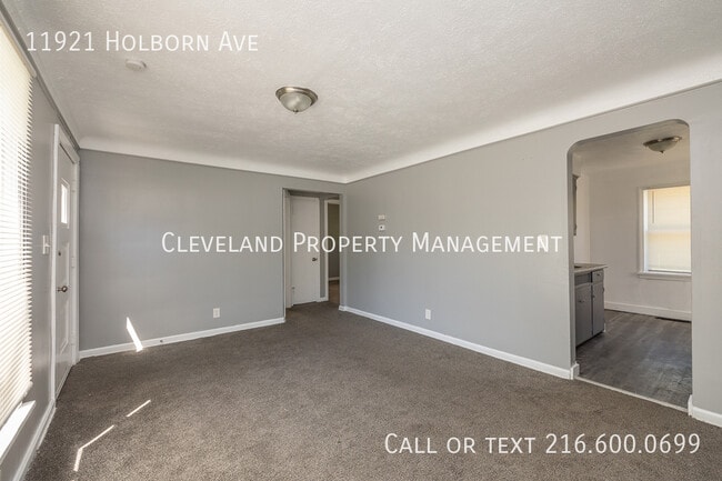 Building Photo - 11921 Holborn Ave