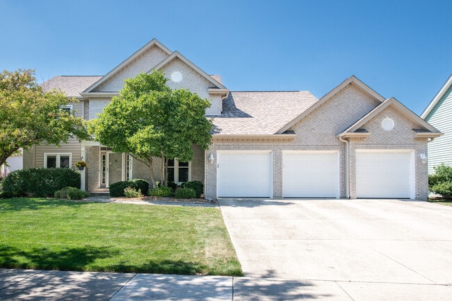 Primary Photo - 3631 Falkner Dr