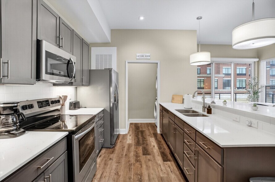 Building Photo - 110 N Boston Ave