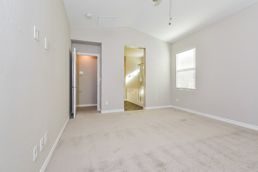 Building Photo - 4347 Latitude Valley Ct