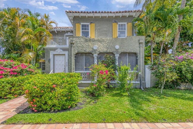 Building Photo - 511 29th St