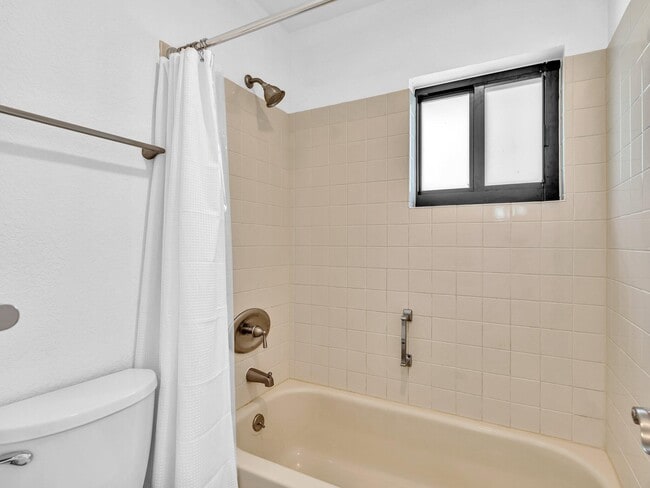 Building Photo - 4785 Quailwood Terrace