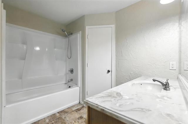 Building Photo - 8212 Lara Ln