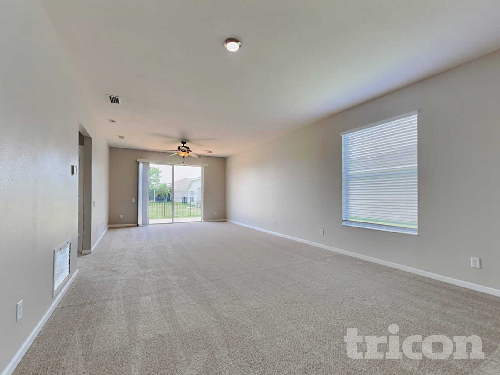 Building Photo - 5010 98th Ave E