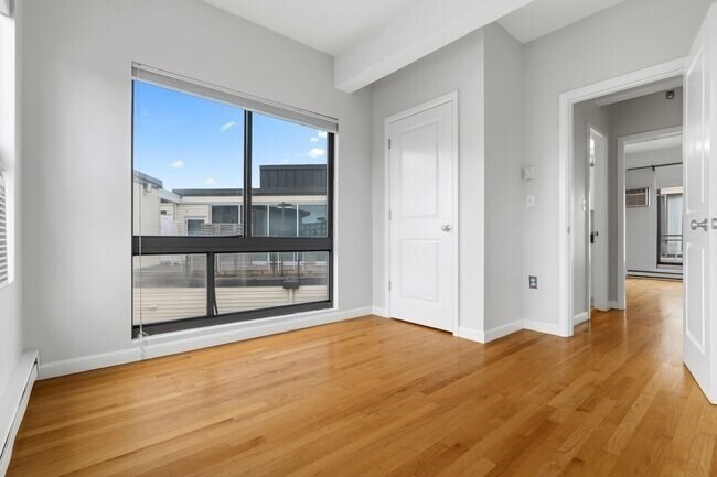 Building Photo - 12 Stoneholm St