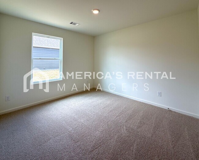 Building Photo - Spacious & Modern 4-Bedroom, with Blinds Included!! Retreat in Magnolia Hills - Pet-Friendly! Ava...