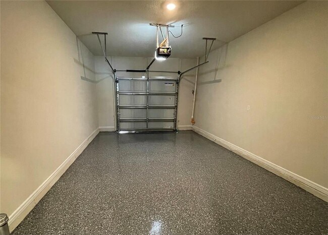 Building Photo - 1986 Canny Cv