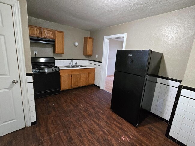 Building Photo - 7008 Paisley Dr
