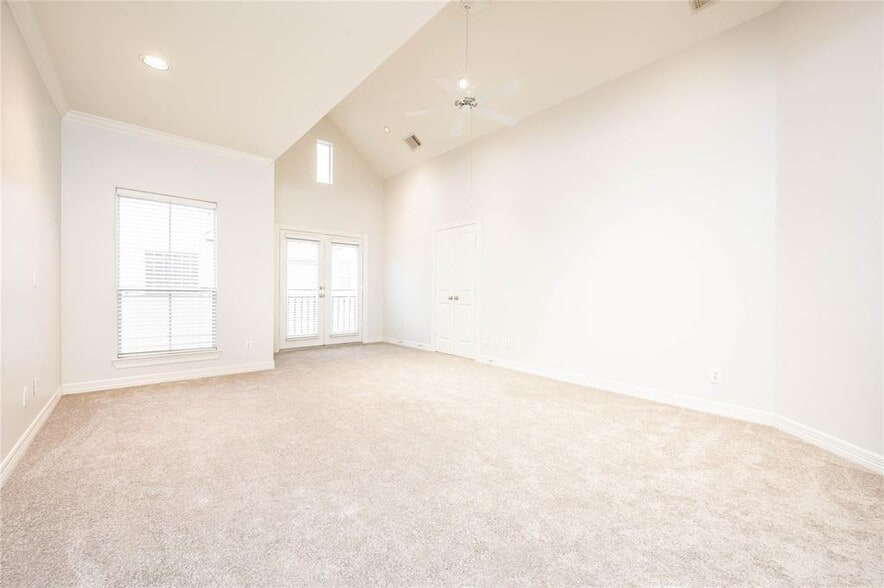 Oversized Master Bedroom Offers Juliet Balcony With Sitting Nook - 643 Hartman St