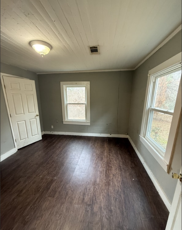 Building Photo - 4259 MS-363