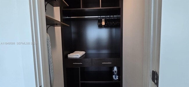 Building Photo - 60 SW 13th St