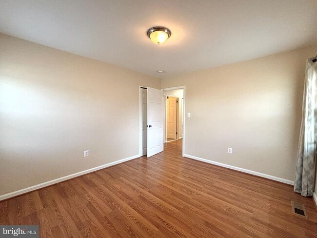 Building Photo - 12327 Flamingo Ln