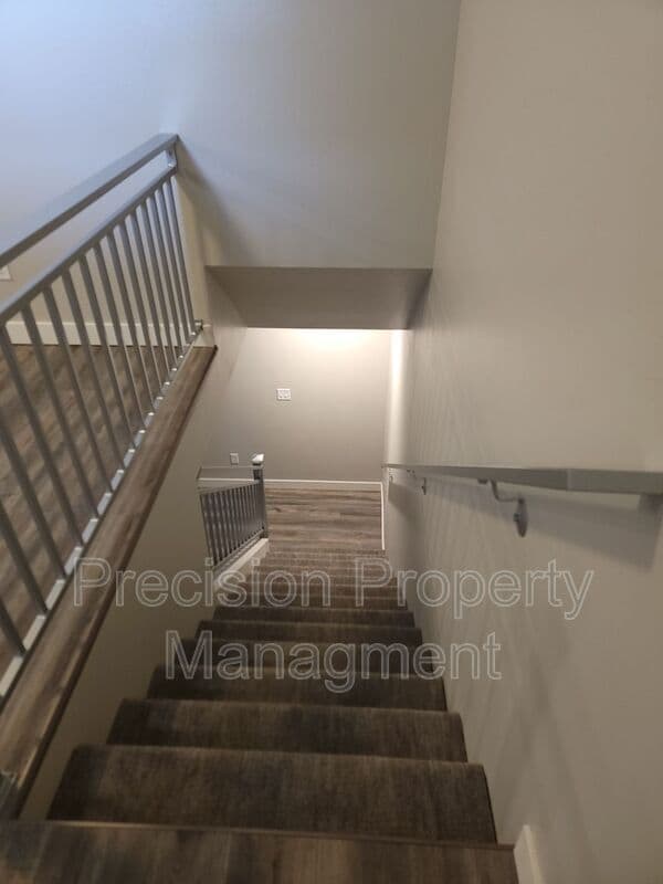 Building Photo - 196 Mcgriff Way