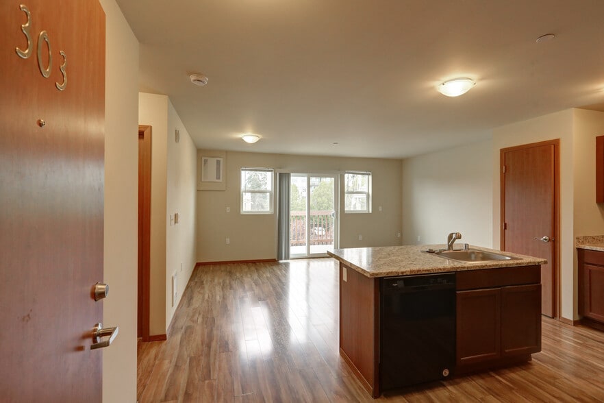 Building Photo - Ambaum Place