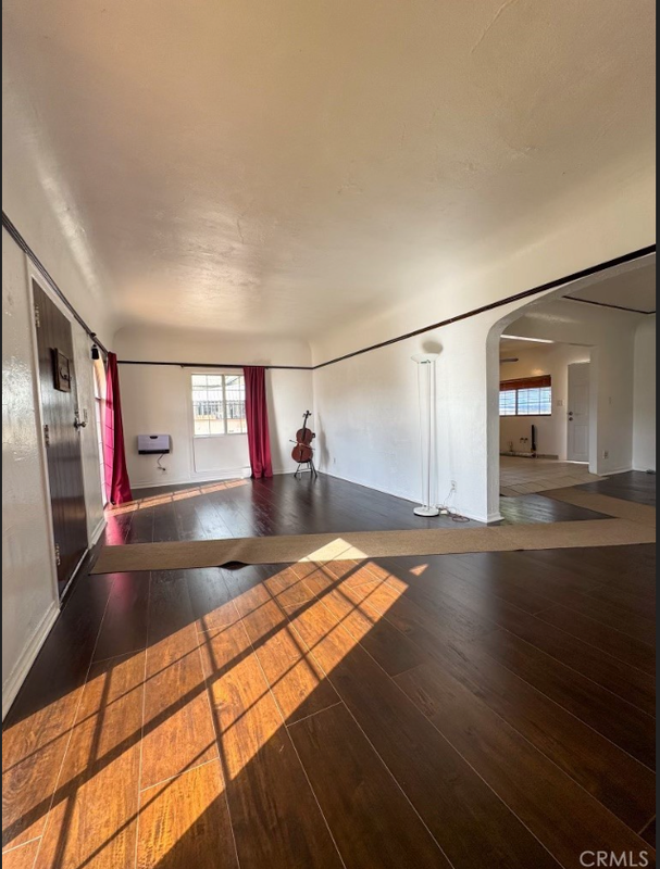 Building Photo - 454 S Sydney Dr