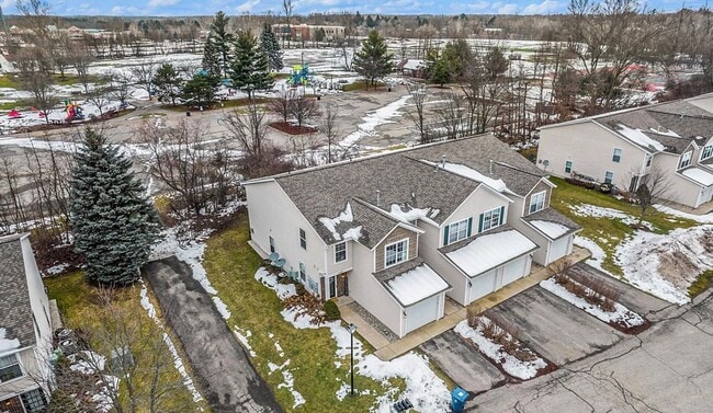Building Photo - Charming 3-Bedroom End Unit Condo – Prime ...