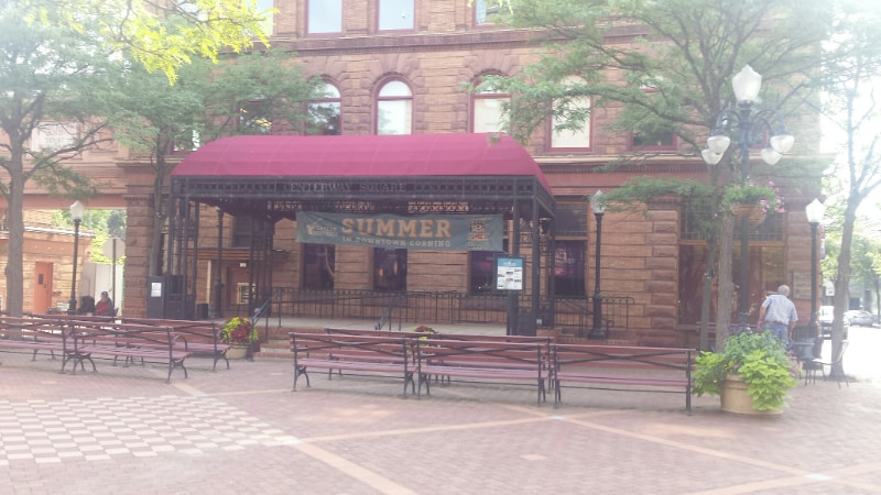 Building Photo - 288 E 1st St