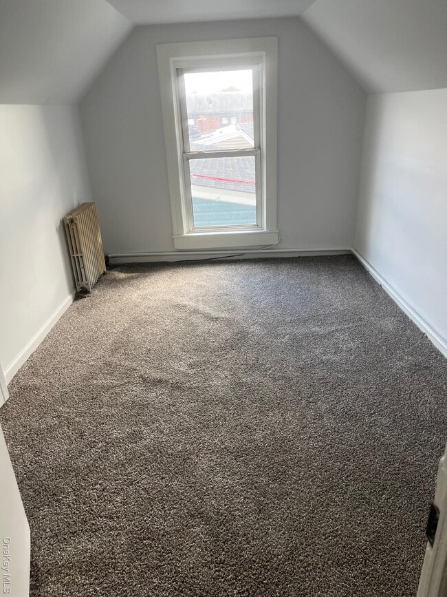 Building Photo - 107-31 93rd St