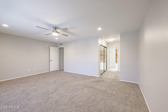 Building Photo - 6207 W Riviera Dr