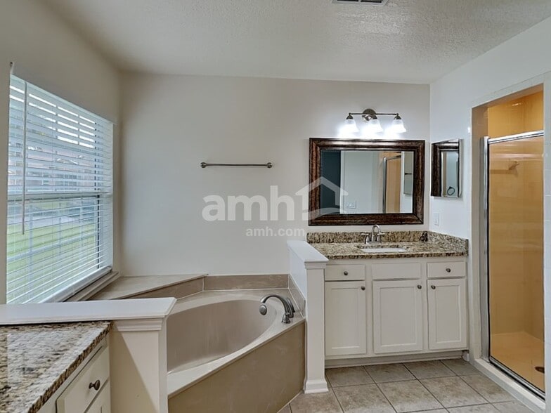 Building Photo - 245 Carolina Jasmine Ln