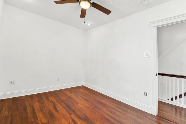 Building Photo - Available Now – Move-In Ready Paoli Gem With Updated Finishes, Loft Space & Parking