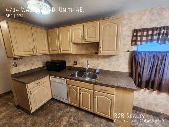 Building Photo - 4714 Walford Rd