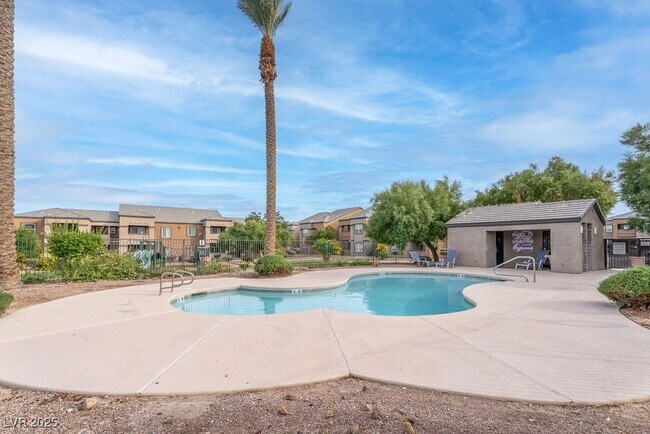 Building Photo - 6650 W Warm Springs Rd